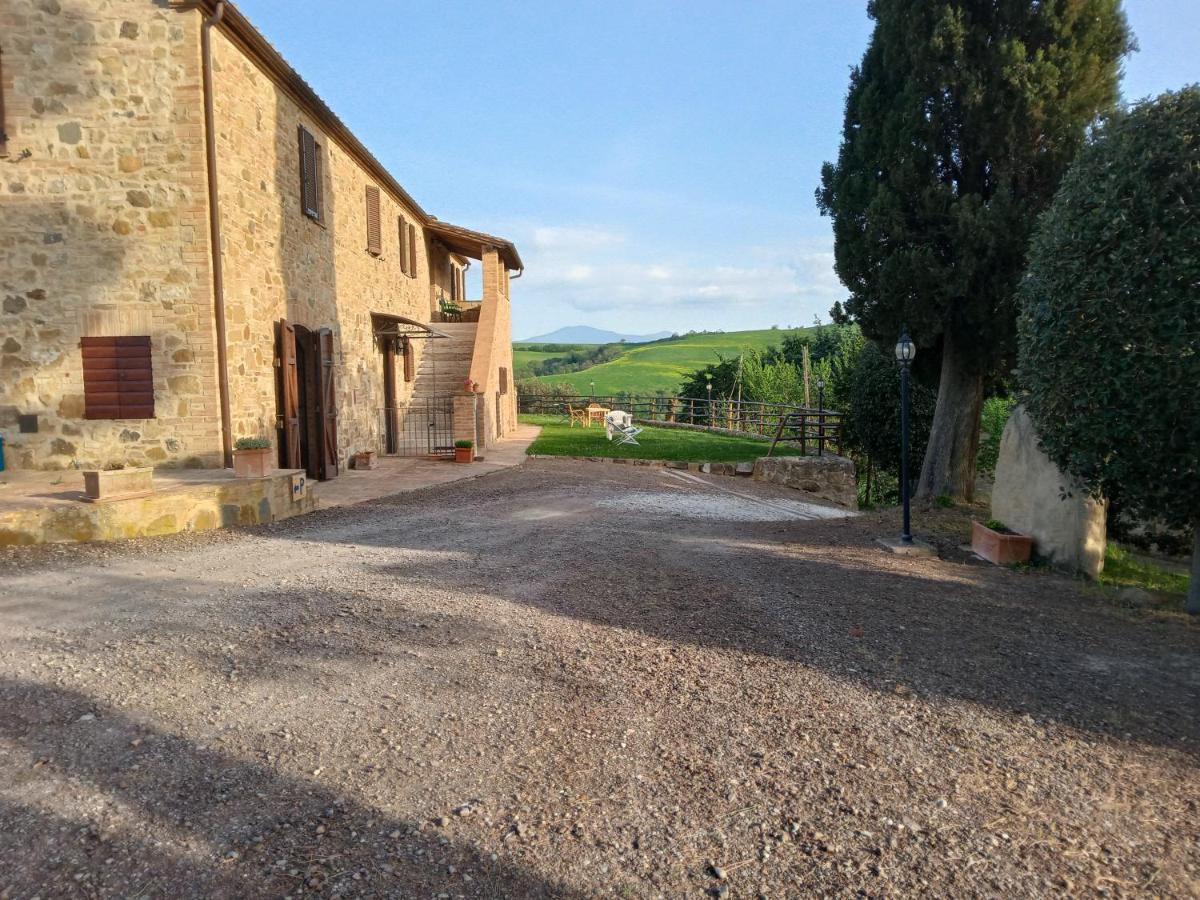 Agriturismo Collesassi Montalcino Exterior foto